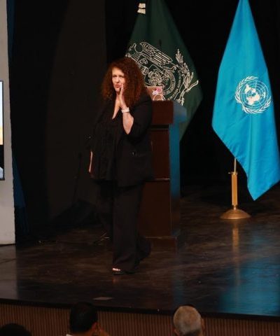 4758bd38fe288a24e7fddc0def163657a57f3bcc